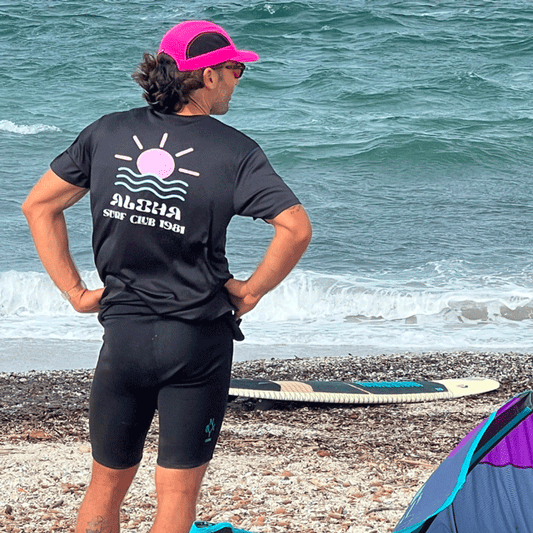 Lycra Surf Personnalisé : Guide Complet du Voyageur (2025)